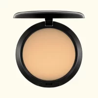 MAC fond de teint poudre studio fix nc 42